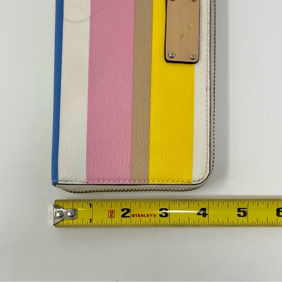 Kate Spade Neda Grove Street Dune Stripe Leather PVC Zip Around Accordion Wallet - Picture 10 of 10